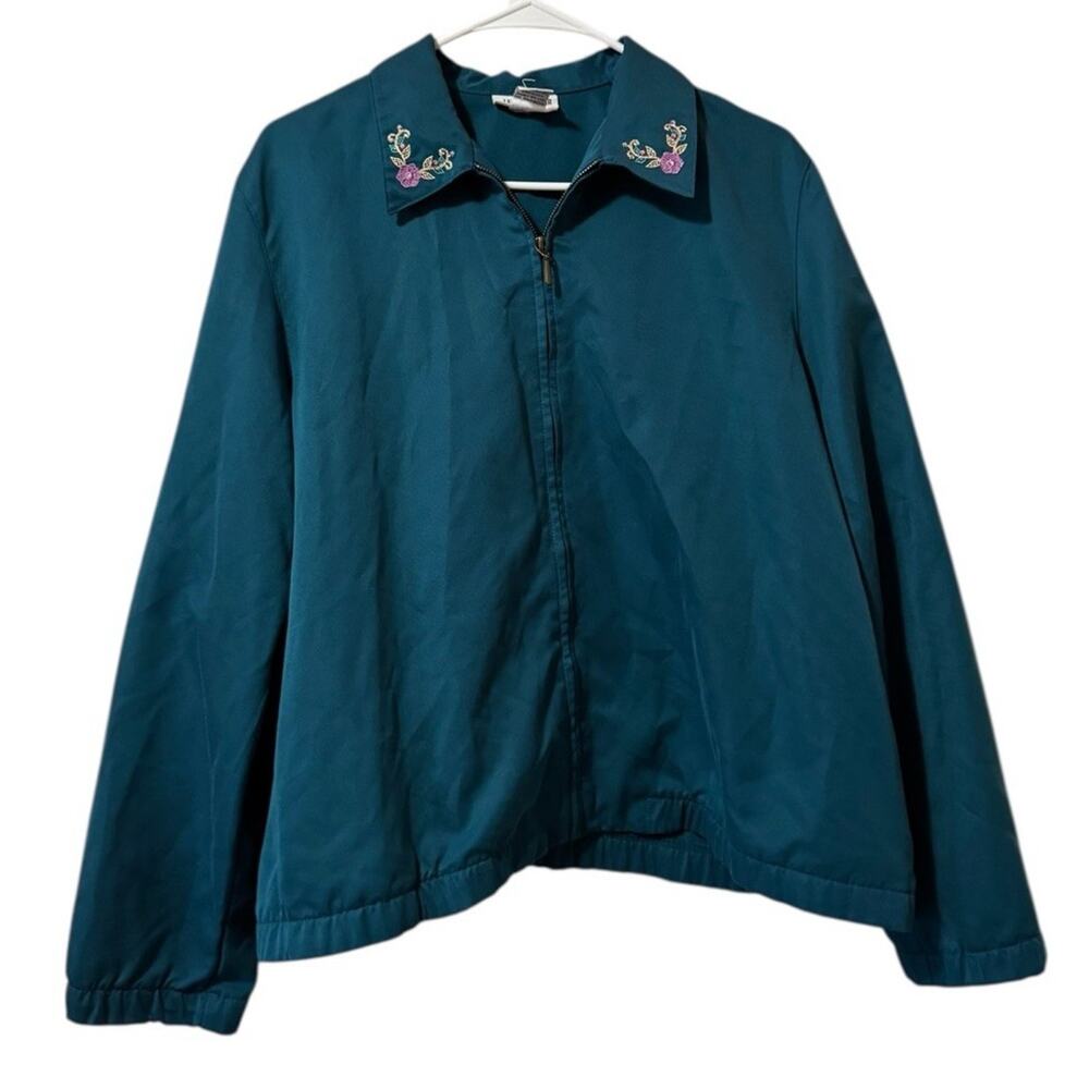 Alfred Dunner Women Size 16P Petite Full Zip Lightweight Jacket Embroidered City